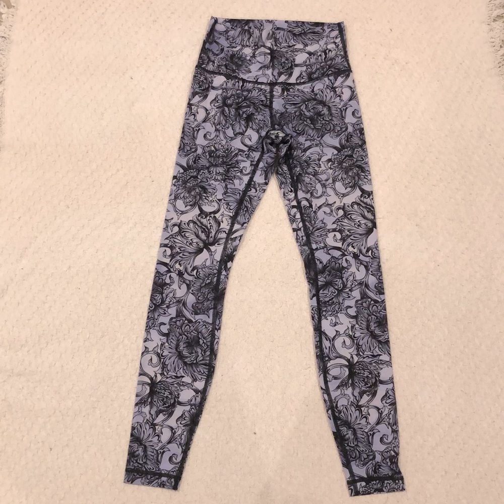 Lululemon Wunder Under Hi-Rise Tight 28” Hanakotoba Starlight Size 4